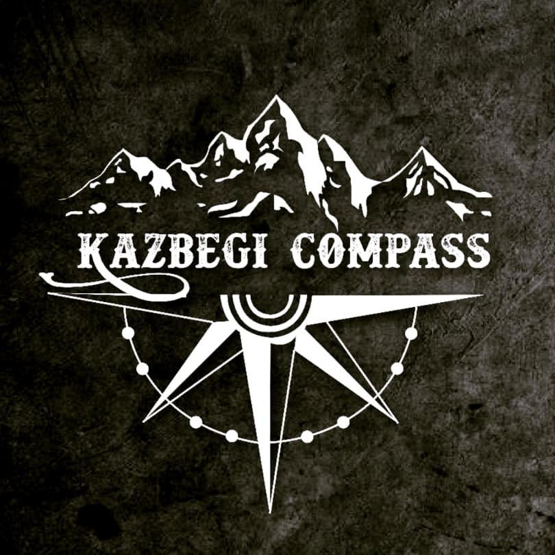 Kazbegi Compass Apartamento Exterior foto