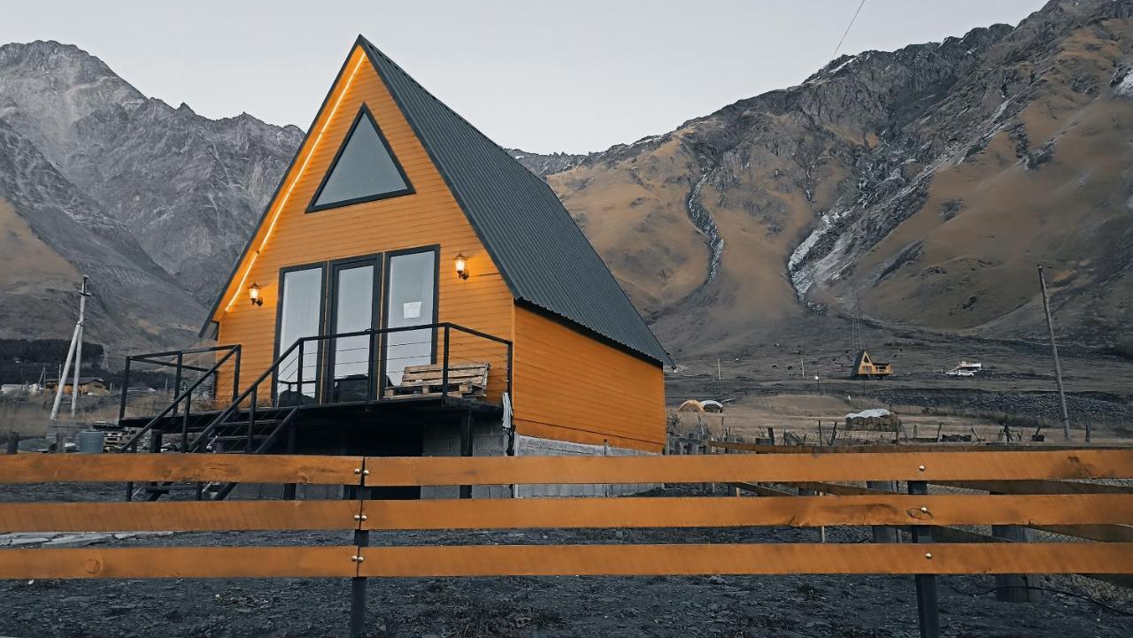 Kazbegi Compass Apartamento Exterior foto